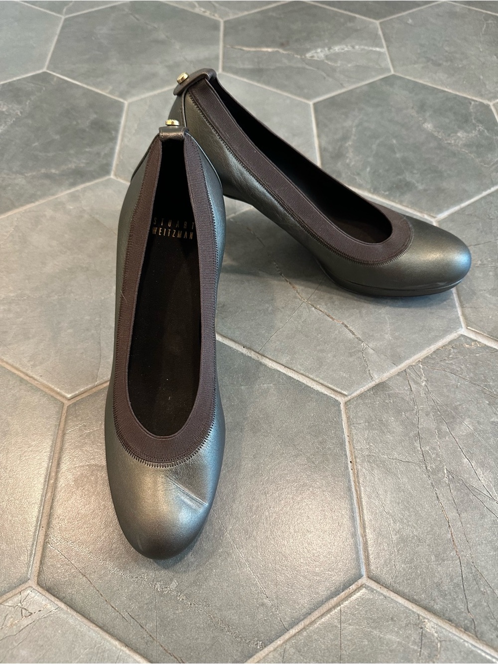 Stuart Weitzman Metallic Grey/Green heels with Brown Trim